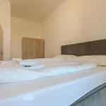 Apartment Whats-app Self-check-in -