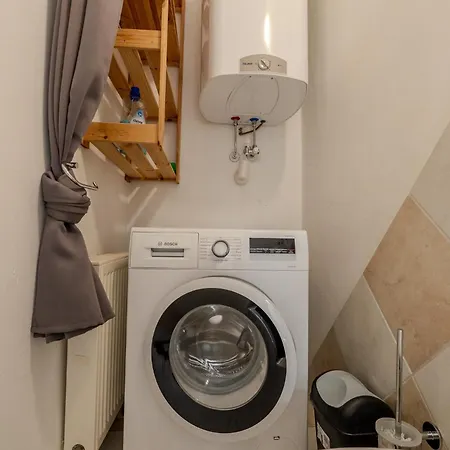 Whats-app Self-check-in - * Leoben (Styria)