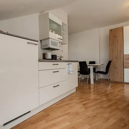 Whats-app Self-check-in - Leoben (Styria)