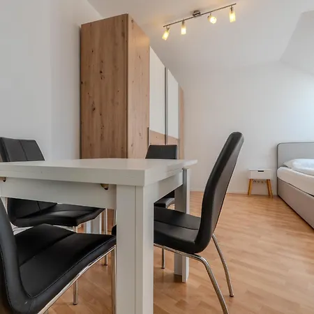 Apartment Whats-app Self-check-in - Leoben (Styria)