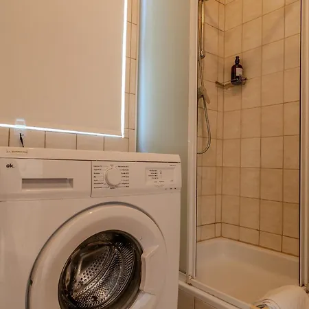 Whats-app Self-check-in - Leoben (Styria)