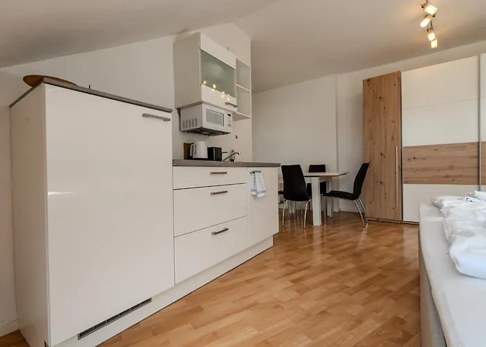 Whats-app Self-check-in - Leoben (Styria)